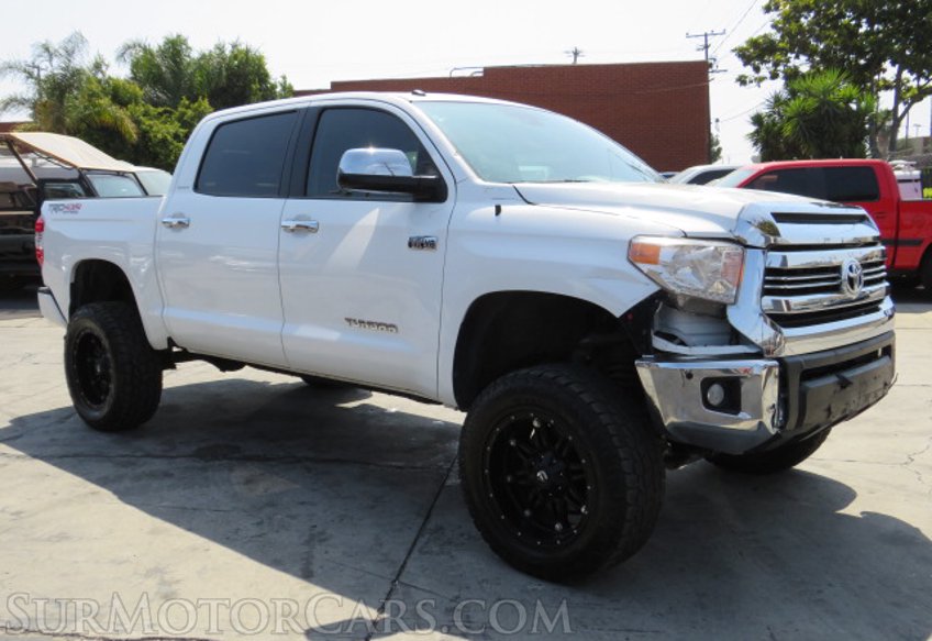 2017 Toyota Tundra 4WD - Image 4