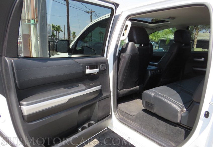 2017 Toyota Tundra 4WD - Image 28
