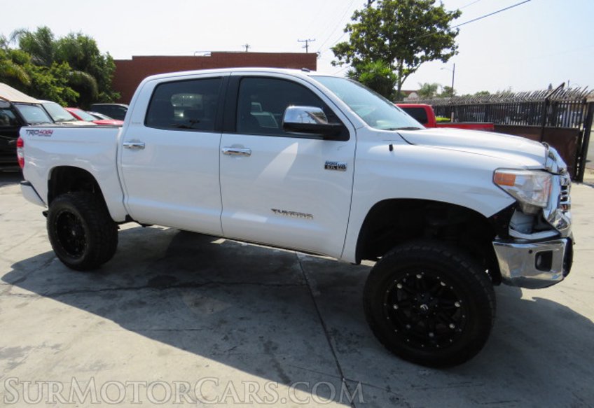 2017 Toyota Tundra 4WD - Image 2