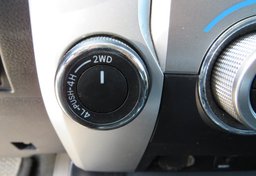 2017 Toyota Tundra 4WD - Image 52