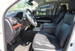 2017 Toyota Tundra 4WD - Image 32