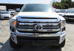 2017 Toyota Tundra 4WD - Image 9