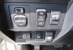 2017 Toyota Tundra 4WD - Image 44