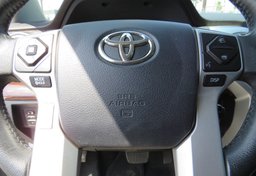 2017 Toyota Tundra 4WD - Image 39