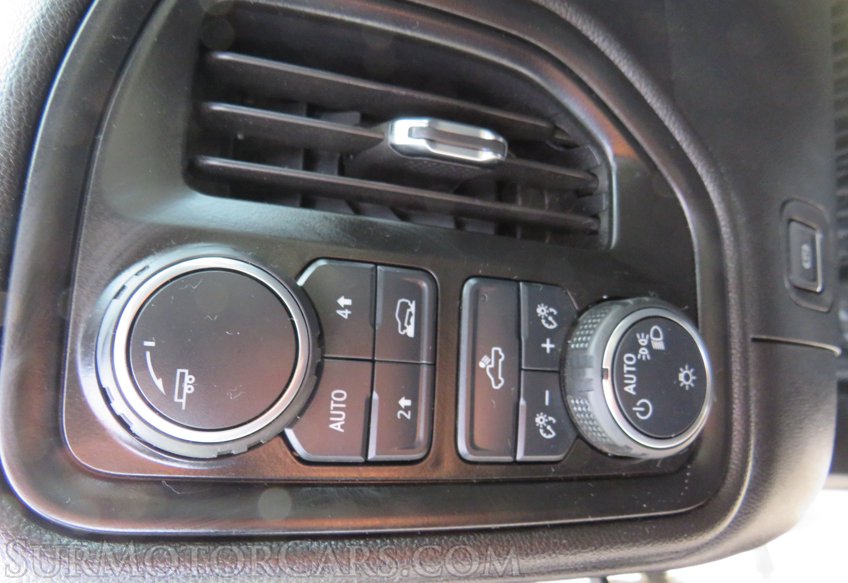 2020 Chevrolet Silverado 1500 - Image 40