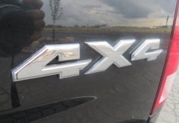 2015 Ram 1500 - Image 17