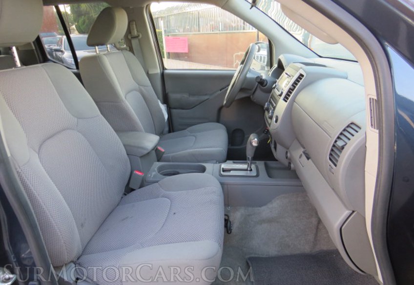 2018 Nissan Frontier - Image 28