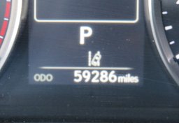 2020 Lexus IS - Image 33