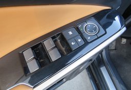 2020 Lexus IS - Image 48