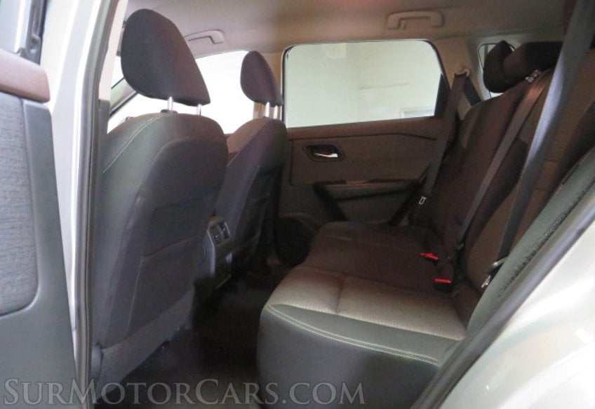 2021 Nissan Rogue - Image 31