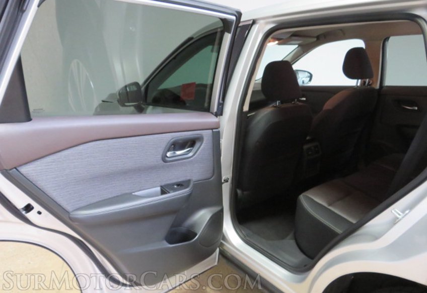 2021 Nissan Rogue - Image 23