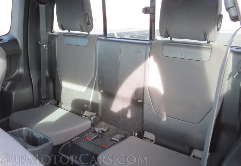 2019 Toyota Tacoma 4WD - Image 30