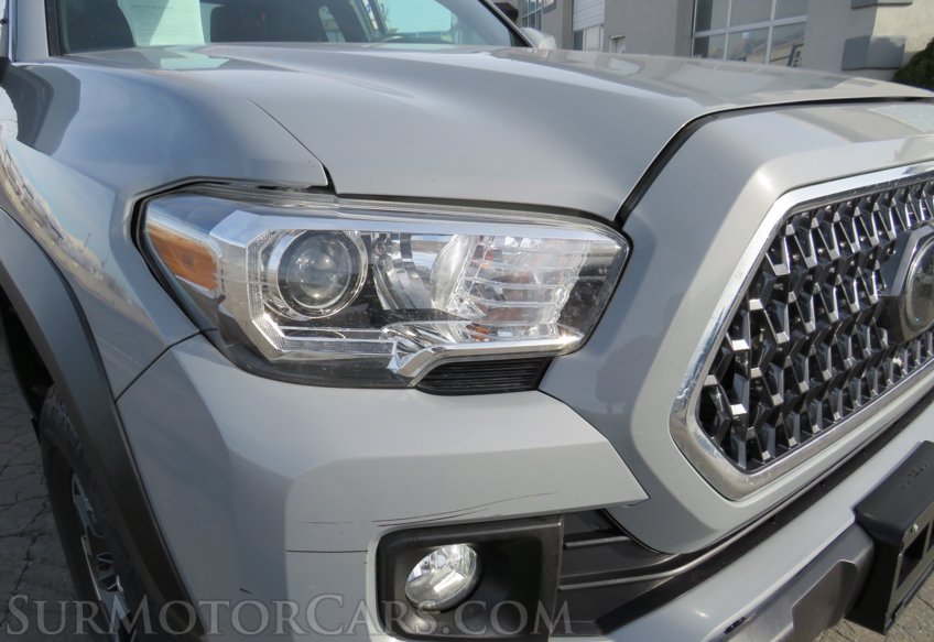 2019 Toyota Tacoma 4WD - Image 19