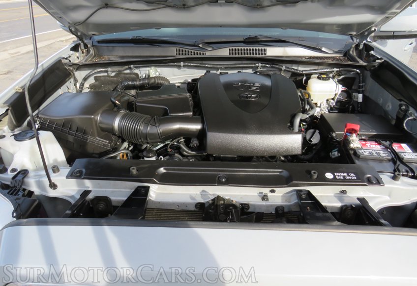 2019 Toyota Tacoma 4WD - Image 44