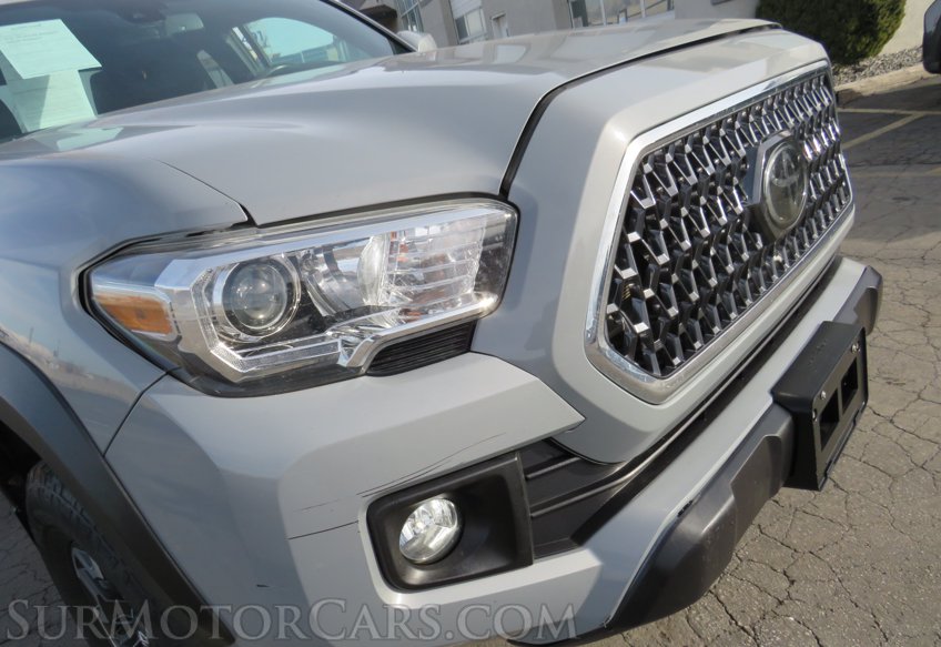 2019 Toyota Tacoma 4WD - Image 13