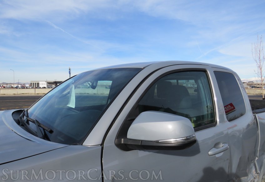 2019 Toyota Tacoma 4WD - Image 14