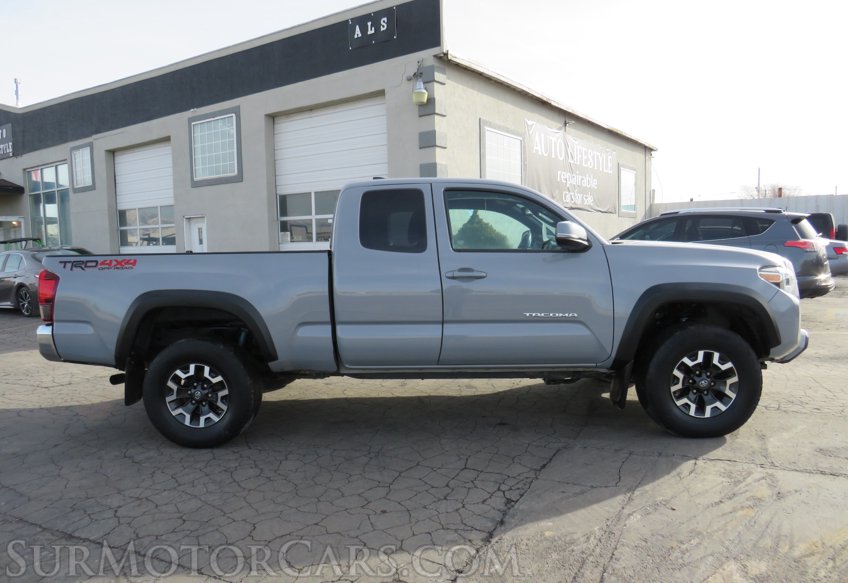 2019 Toyota Tacoma 4WD - Image 9