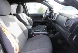 2019 Toyota Tacoma 4WD - Image 26