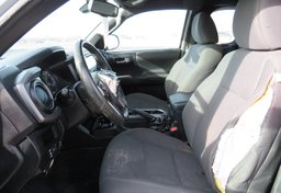 2019 Toyota Tacoma 4WD - Image 27