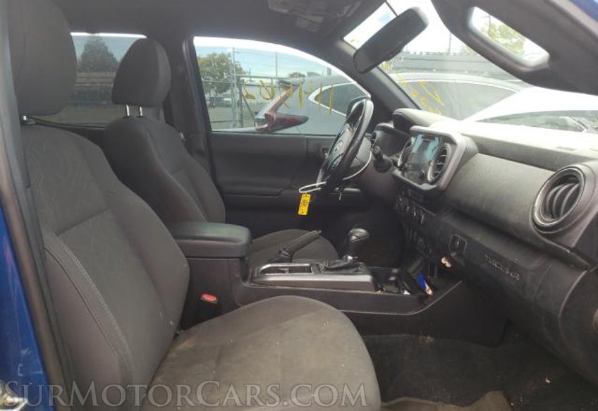 2016 Toyota Tacoma - Image 5