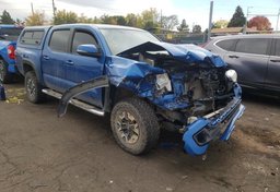 2016 Toyota Tacoma - Image 2