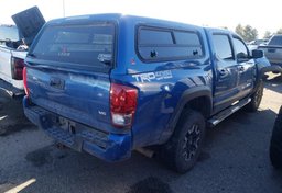 2016 Toyota Tacoma - Image 3