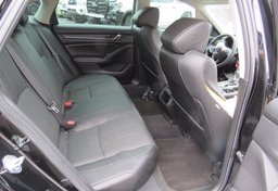 2021 Honda Accord Sedan - Image 28