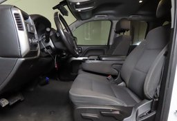 2019 Chevrolet Silverado 1500 LD - Image 31