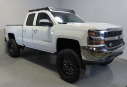 2019 Chevrolet Silverado 1500 LD - Image 2