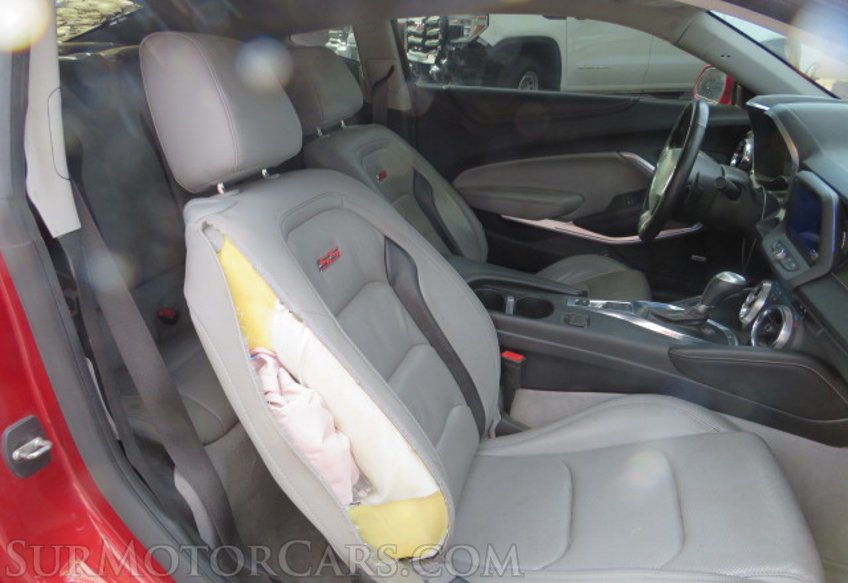 2019 Chevrolet Camaro - Image 24