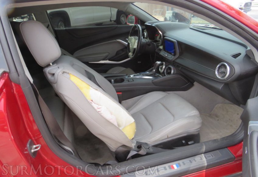 2019 Chevrolet Camaro - Image 26