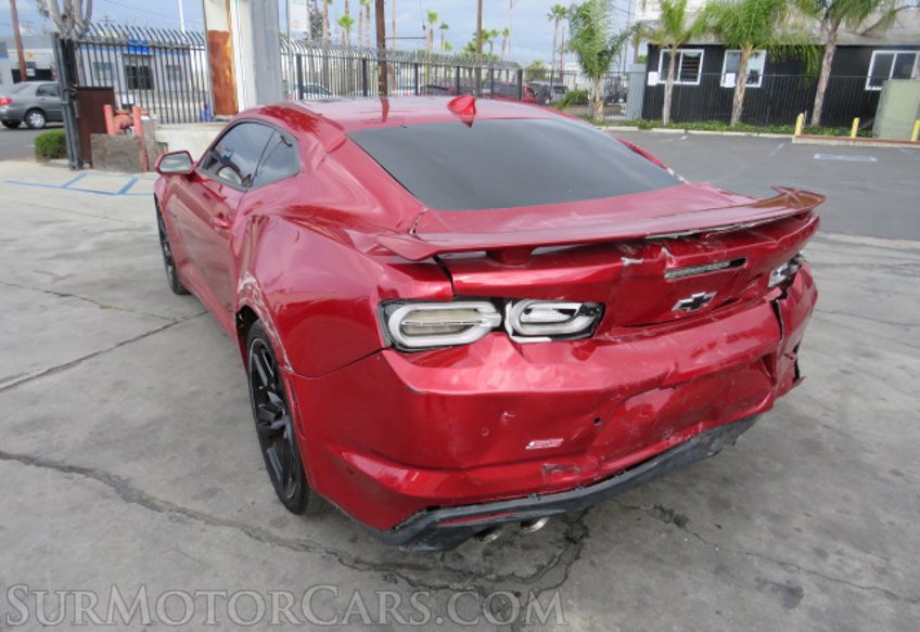 2019 Chevrolet Camaro - Image 9