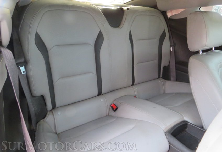 2019 Chevrolet Camaro - Image 28