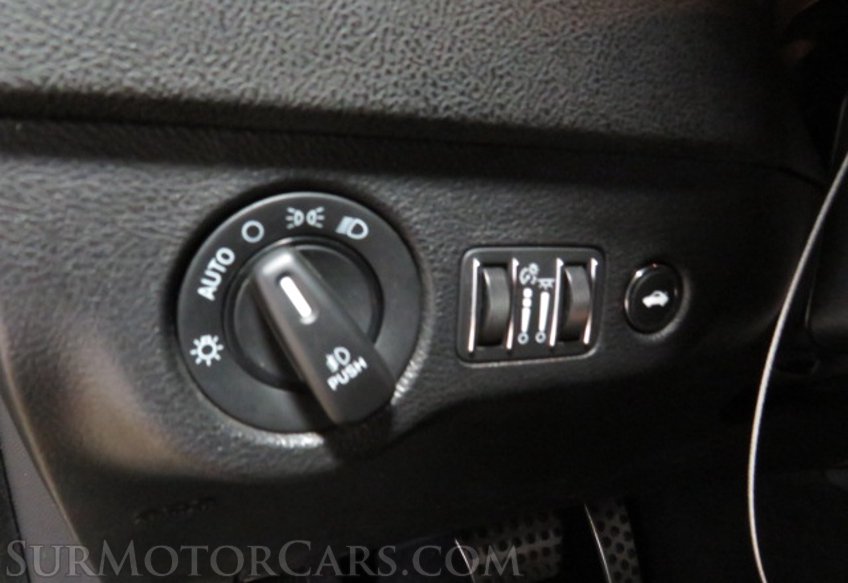 2020 Dodge Charger - Image 37