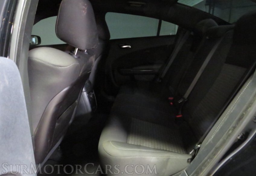 2020 Dodge Charger - Image 27