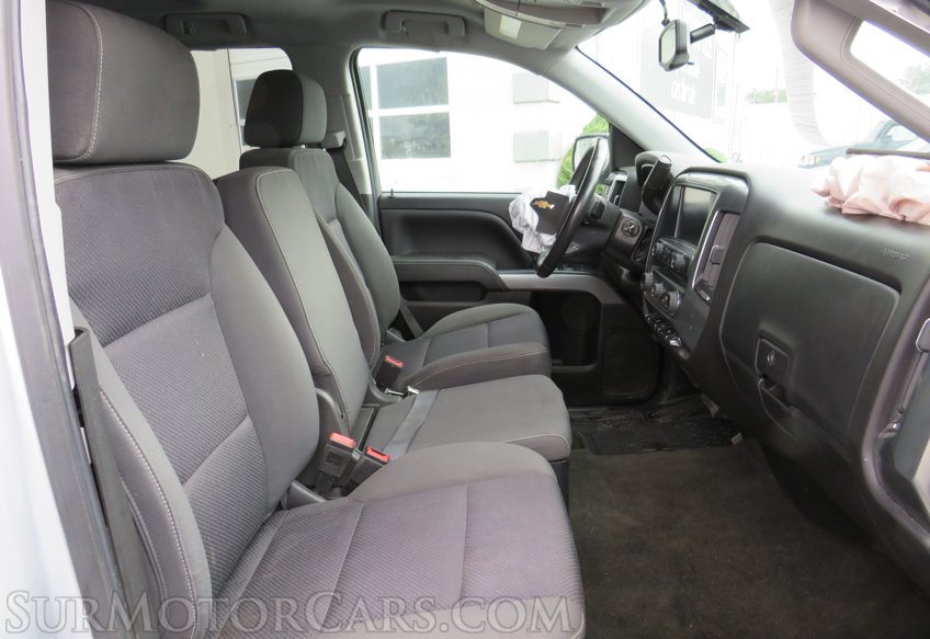 2018 Chevrolet Silverado 1500 - Image 32