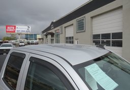 2018 Chevrolet Silverado 1500 - Image 13