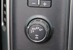 2018 Chevrolet Silverado 1500 - Image 43