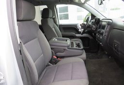 2018 Chevrolet Silverado 1500 - Image 29