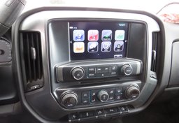 2018 Chevrolet Silverado 1500 - Image 40