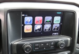 2018 Chevrolet Silverado 1500 - Image 38