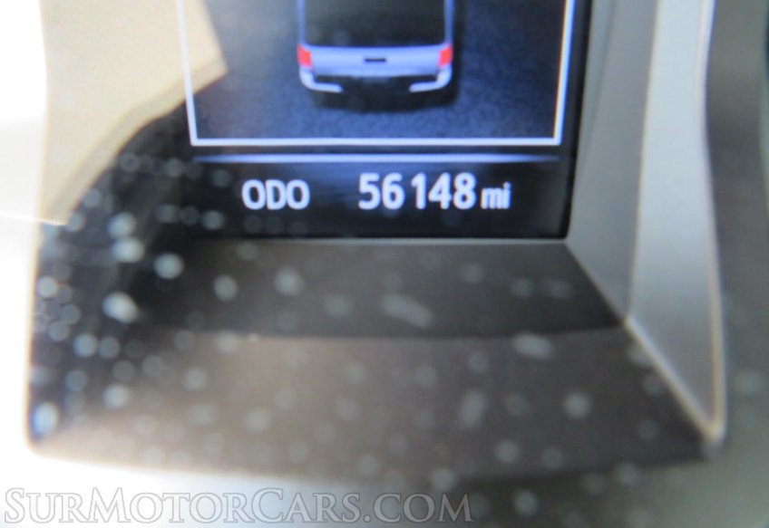 2020 Toyota Tacoma - Image 31