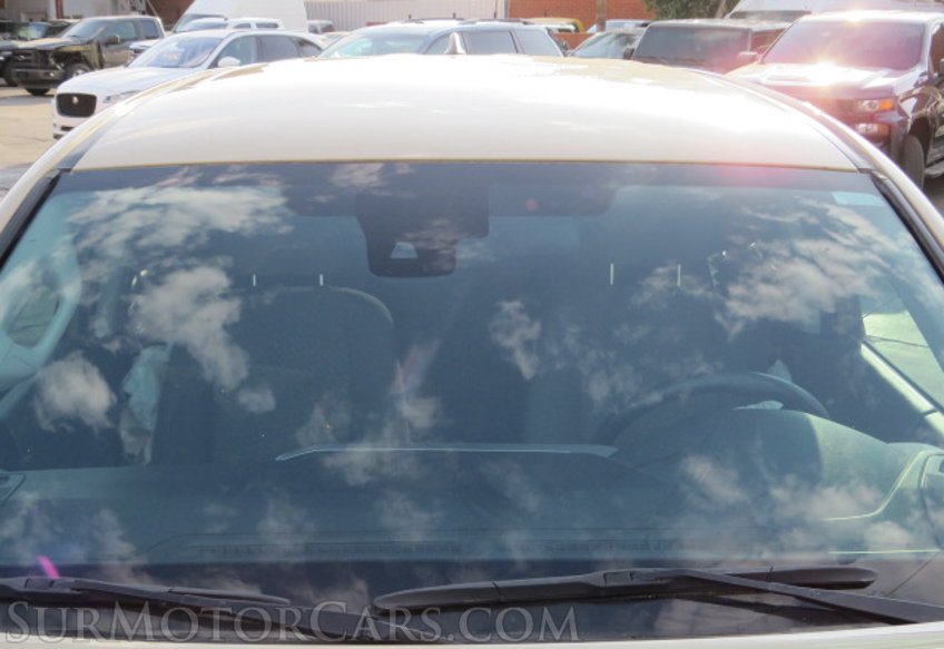 2020 Toyota Tacoma - Image 13