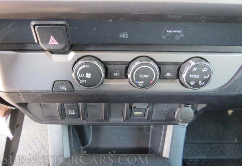 2020 Toyota Tacoma - Image 35