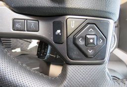 2020 Toyota Tacoma - Image 42