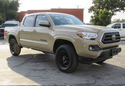 2020 Toyota Tacoma - Image 3