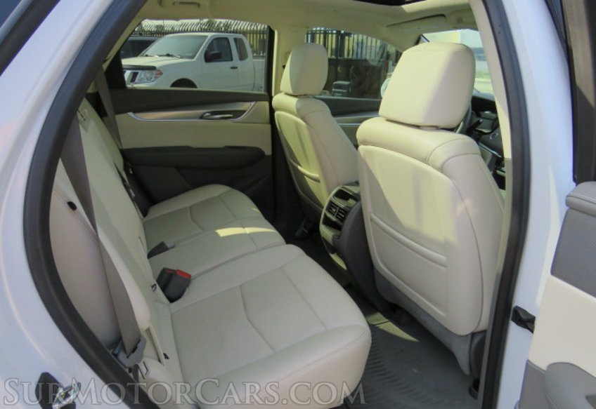 2020 Cadillac XT5 - Image 32