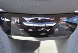 2020 Cadillac XT5 - Image 38