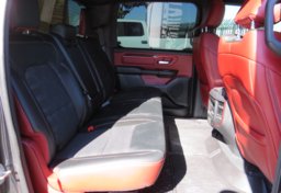 2019 Ram 1500 - Image 33