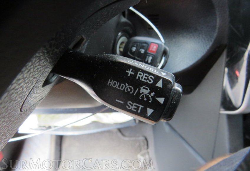 2018 Toyota Corolla - Image 22